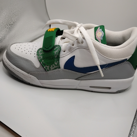 Jordan Legacys Kids White Blue and Green Sneakers